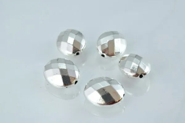 11x14mm Faceted Disco Oval Matte Silver Spacer Finding, Charm Pendant Alloy Metal Beads, Sold by 1 pack of 5pcs, 1m hole 7mm bead thickness.