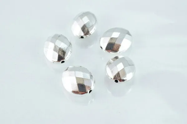 11x14mm Faceted Disco Oval Matte Silver Spacer Finding, Charm Pendant Alloy Metal Beads, Sold by 1 pack of 5pcs, 1m hole 7mm bead thickness.